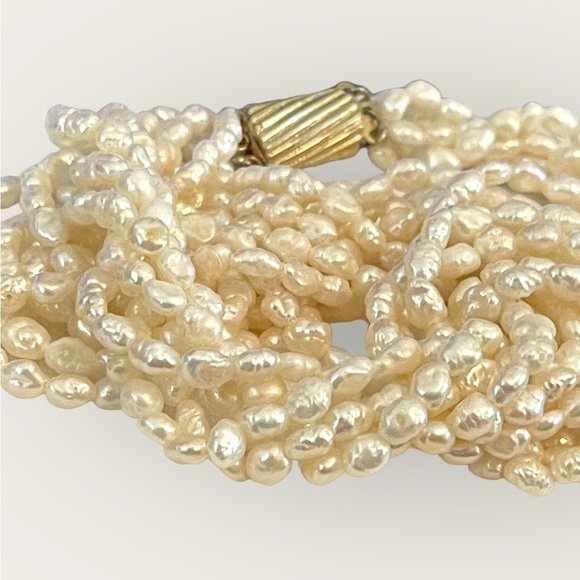 Lustrous 5-Strand Freshwater Pearl Necklace 18” - Picture 11 of 12